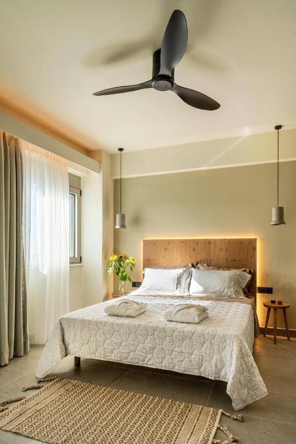 Sii City Luxury Suites 罗希姆诺 外观 照片