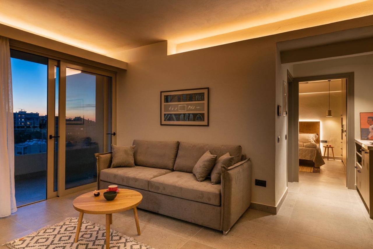 Sii City Luxury Suites 罗希姆诺 外观 照片