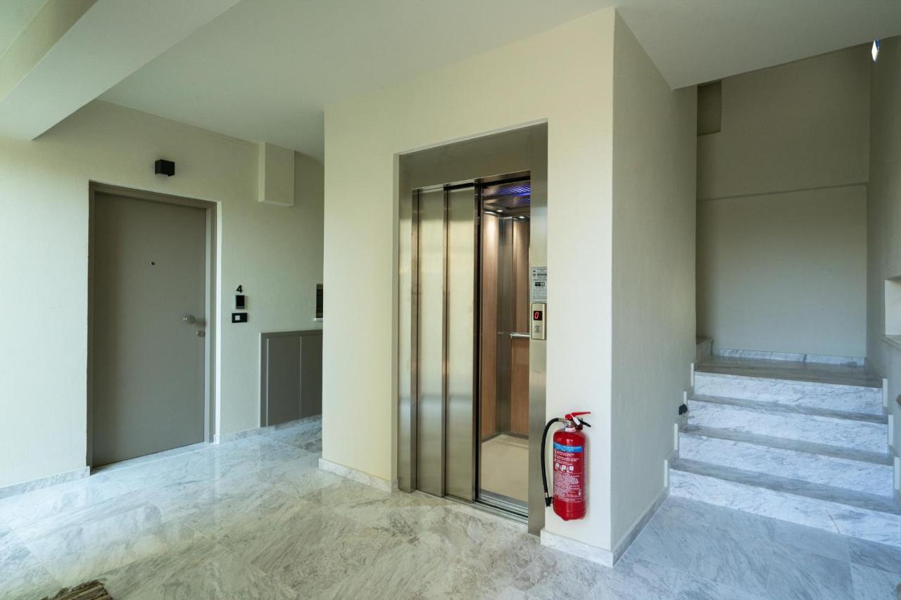 Sii City Luxury Suites 罗希姆诺 外观 照片