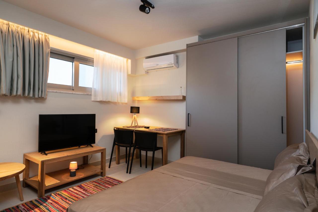 Sii City Luxury Suites 罗希姆诺 外观 照片